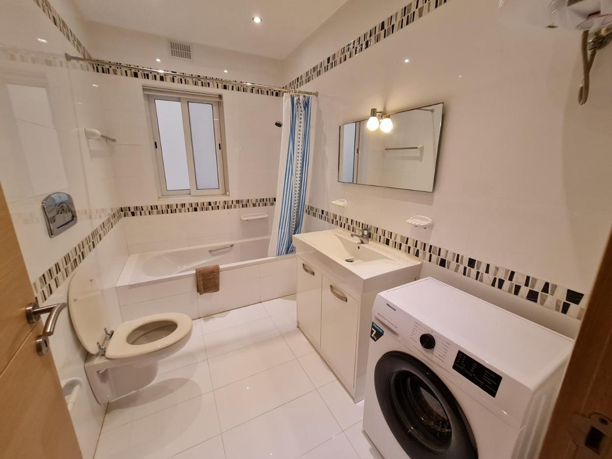 Seabreeze Waterfront Flat Apartment Zebbug  Exterior photo